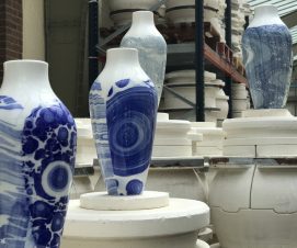 Manufacture de Sèvres : 60 vases de Blois destinés à récompenser les médaillés d’or français